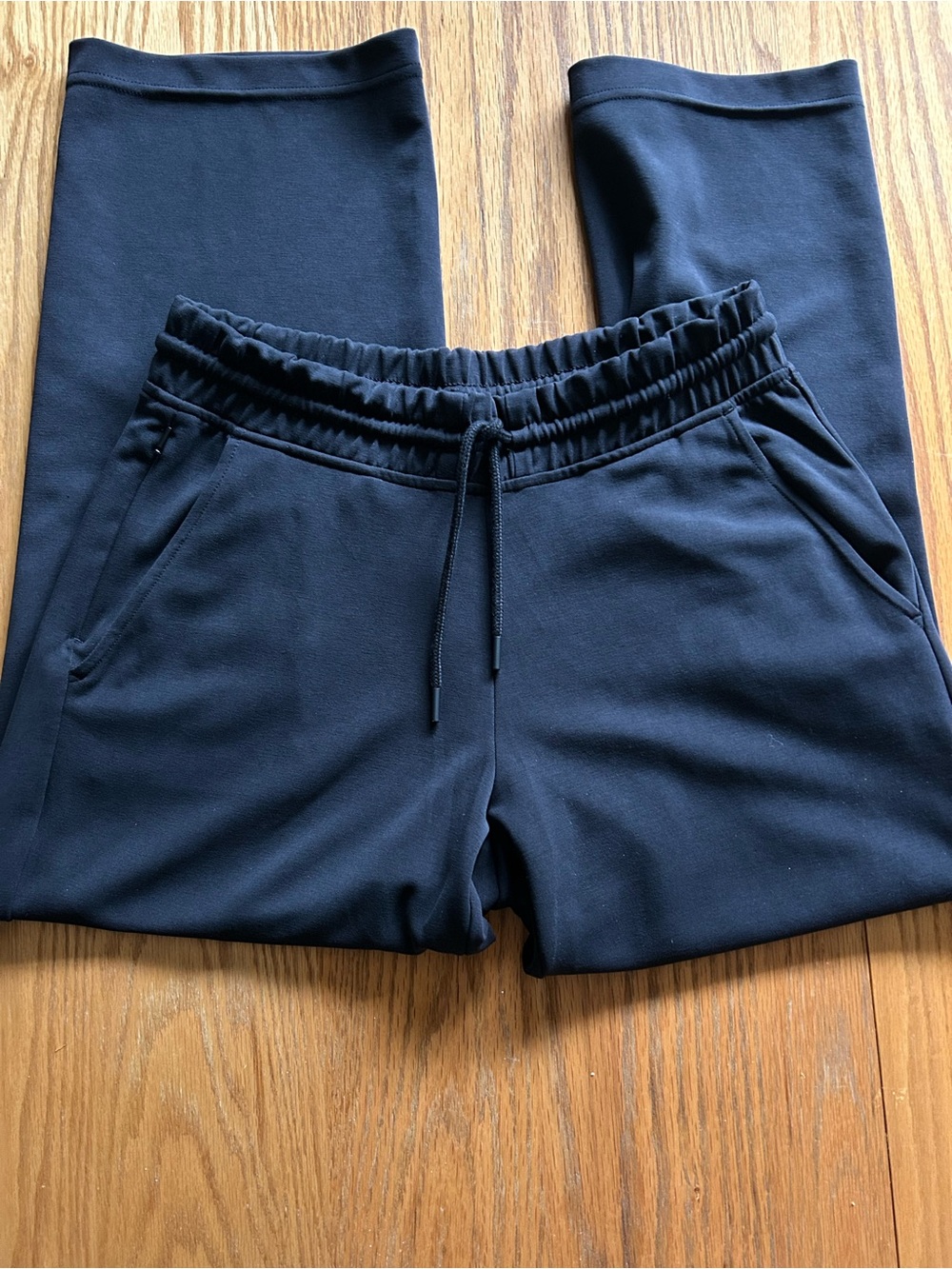 Athleta ankle/cropped pants size S